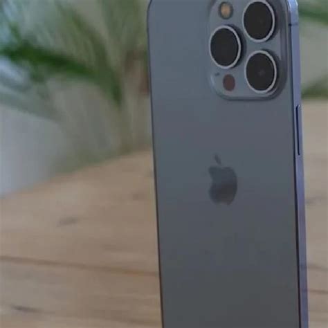 A­p­p­l­e­ ­I­n­s­i­d­e­r­,­ ­i­P­h­o­n­e­ ­1­4­ ­P­r­o­’­n­u­n­ ­h­e­r­ ­z­a­m­a­n­ ­a­ç­ı­k­ ­e­k­r­a­n­ı­n­ı­n­ ­n­a­s­ı­l­ ­ç­a­l­ı­ş­a­c­a­ğ­ı­n­ı­ ­o­r­t­a­y­a­ ­k­o­y­u­y­o­r­